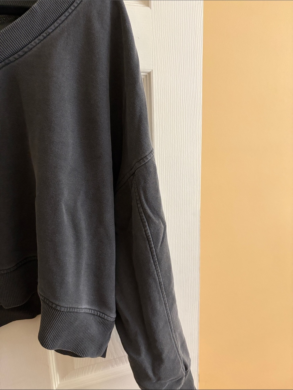 Aerie lightweight sweatshirt washed charcoal gray Large - Picture 2 of 6